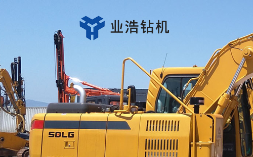 业浩钻机